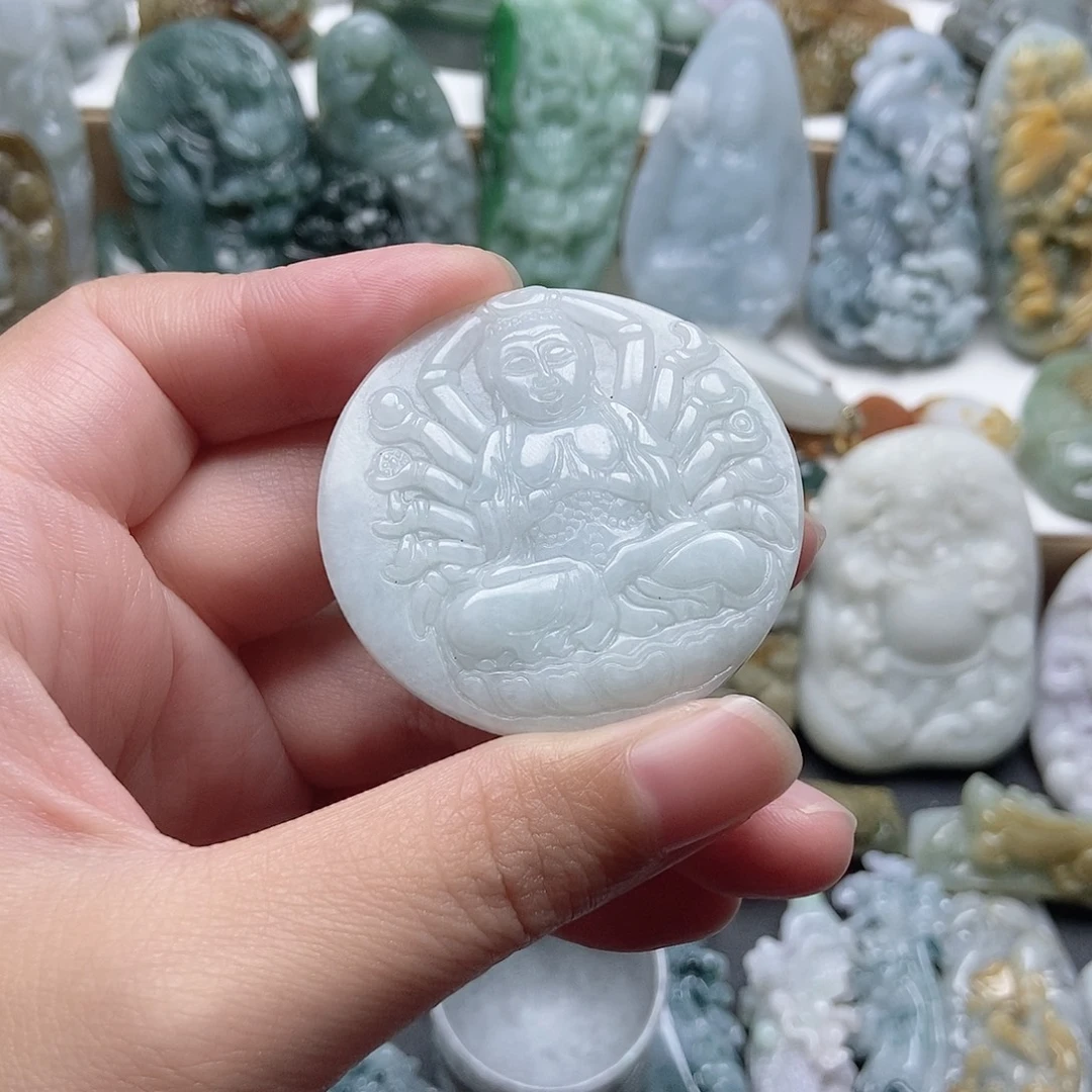 翡翠未镶嵌颈饰翡翠