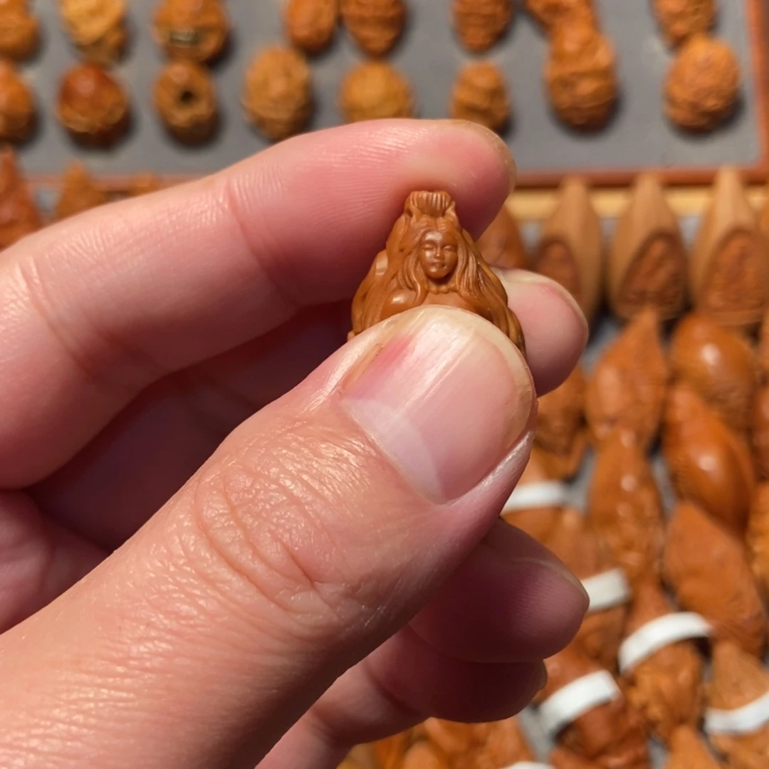 橄榄核手串/手链九尾美女