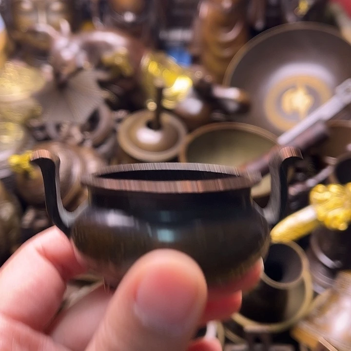 铜2456799767668887788999