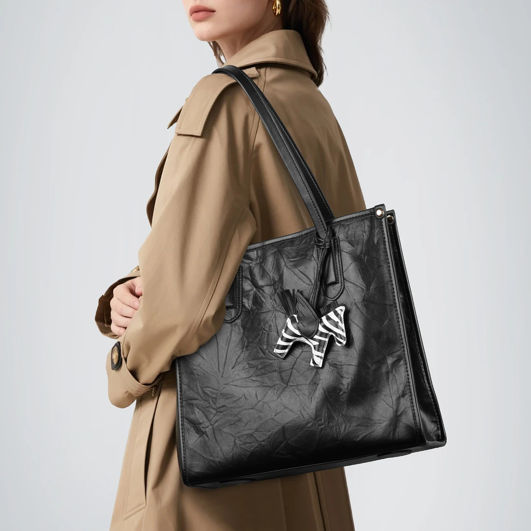 单肩托特包2025新款学院风手抓纹休闲小众手提包百搭通勤软皮包包