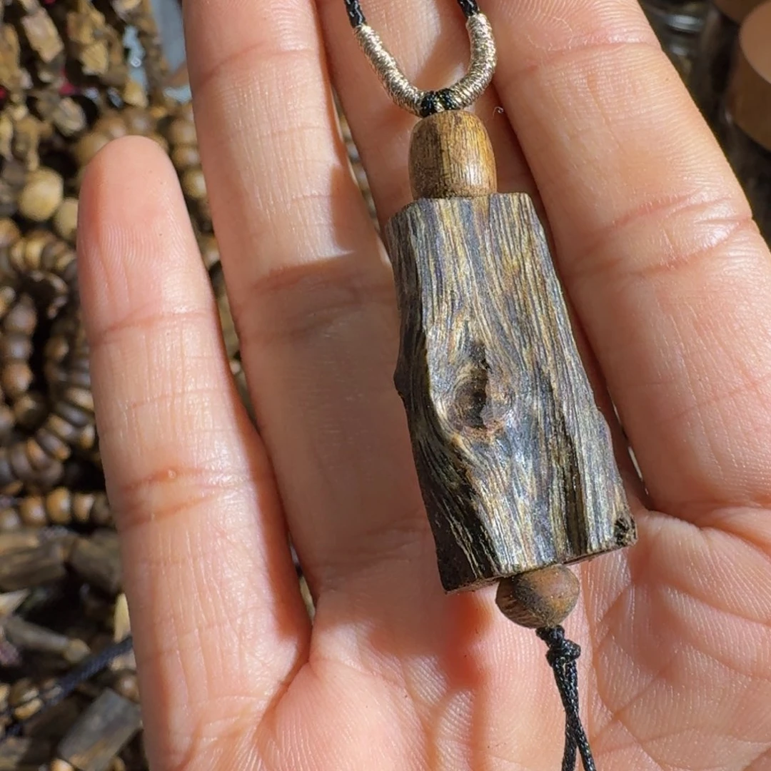 沉香沉香枕紫棋老料孤品一个