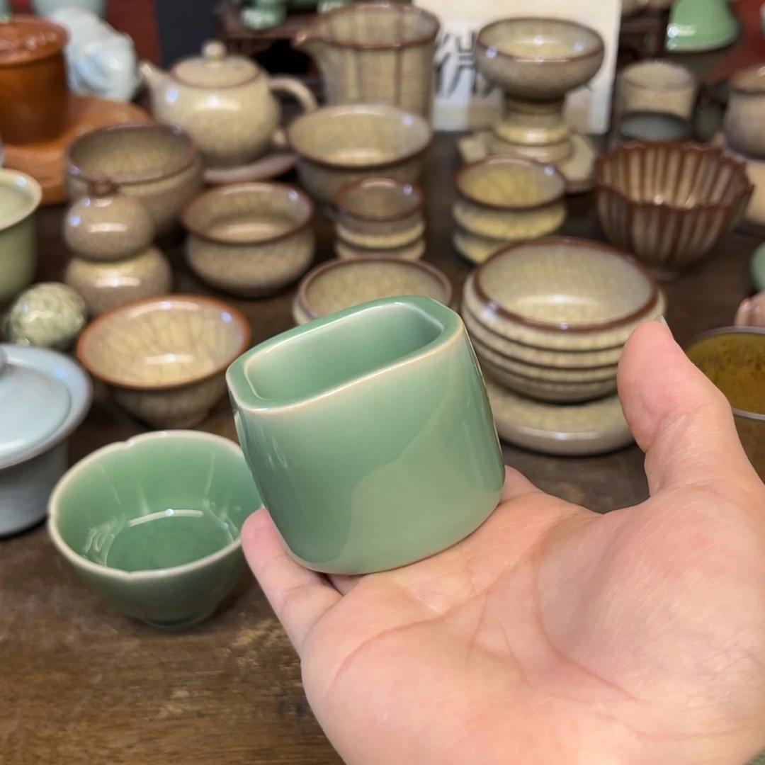 青瓷微瑕浮力特价