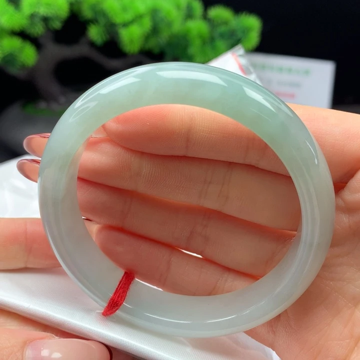 翡翠手镯未镶嵌58正圈