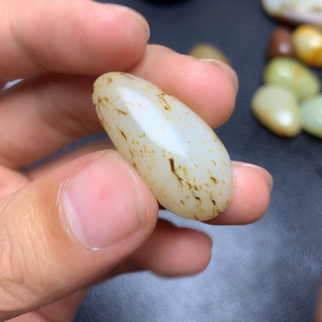 未镶嵌和田玉挂件
