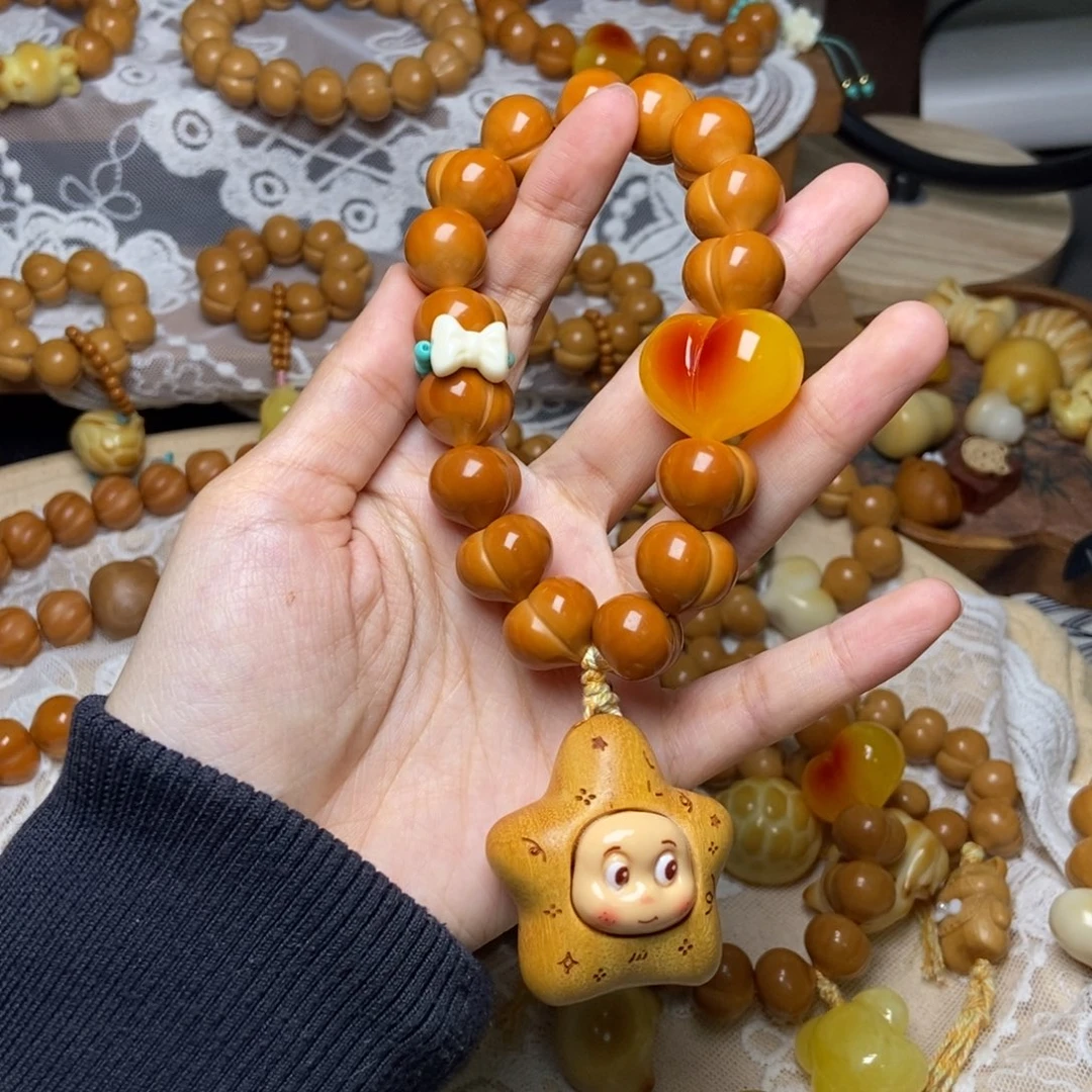 十****猴头核桃吊坠屁桃玻璃底卡15