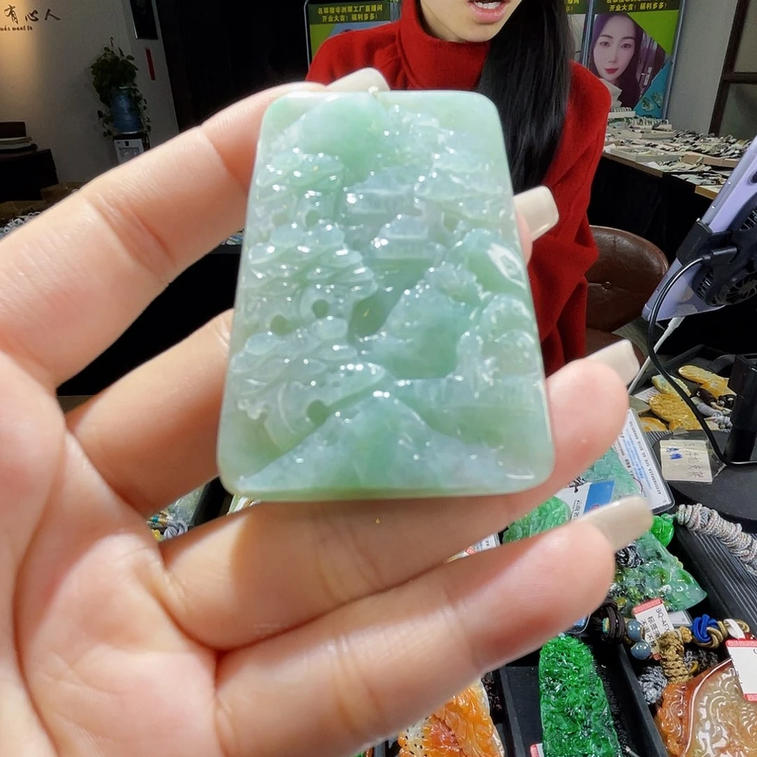 颈饰未镶嵌翡翠一