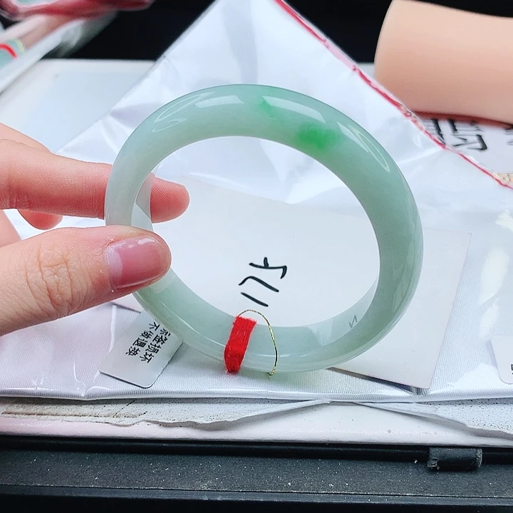 翡翠手镯未镶嵌缅甸天然a货手镯55+