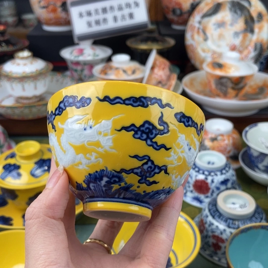 陶瓷的设计师是一个人