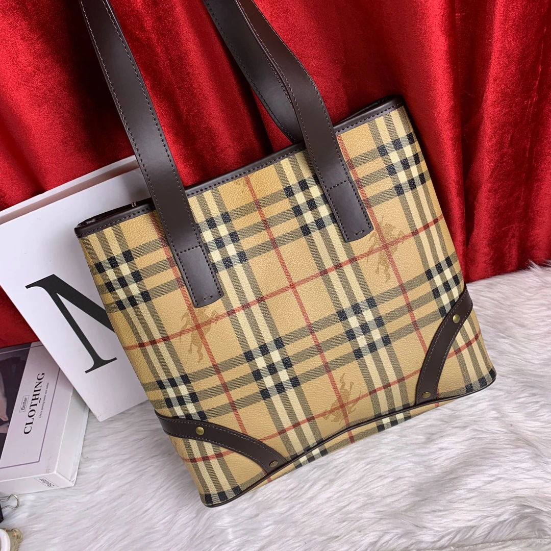 95新 BURBERRY/博柏利 格纹单肩托特/FYZH06523819/3819/修复品