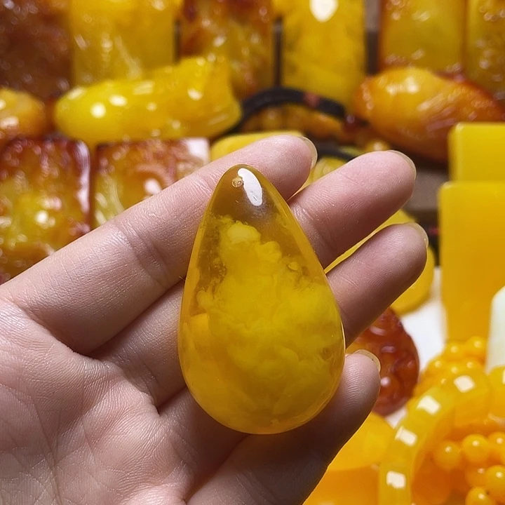 水滴 俄罗斯新密。