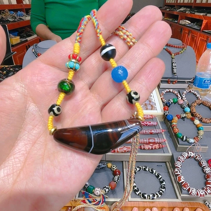 未镶嵌玛瑙/玉髓珠宝奇石