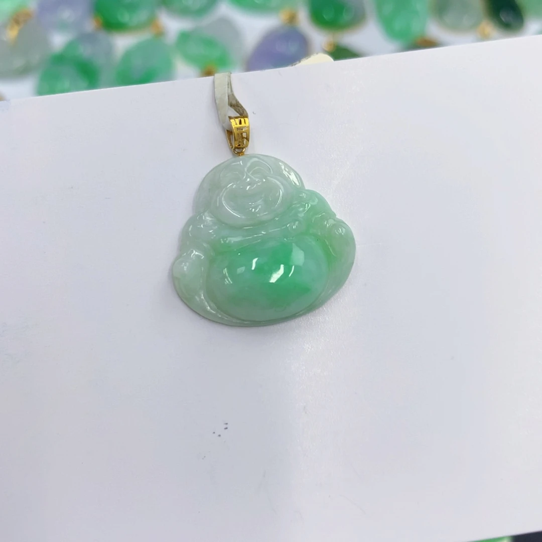 颈饰18K金镶嵌翡翠翡翠