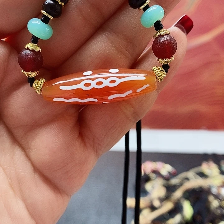 玛瑙/玉髓颈饰合金