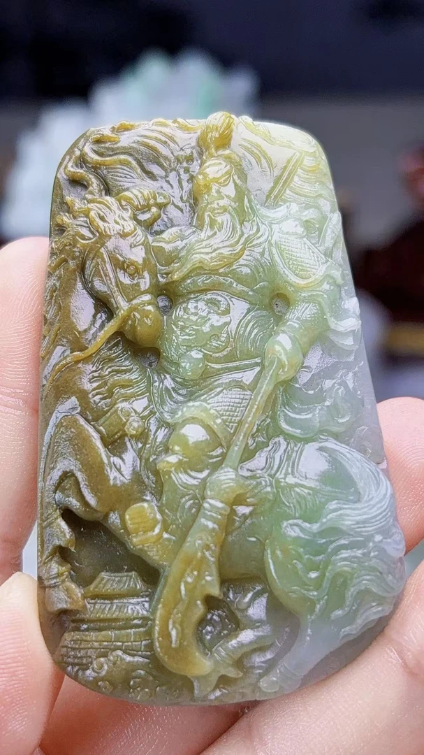 天然缅甸翡翠茶黄黄翡骑马关公吊牌毛货买断需抛光尺寸68-40-10