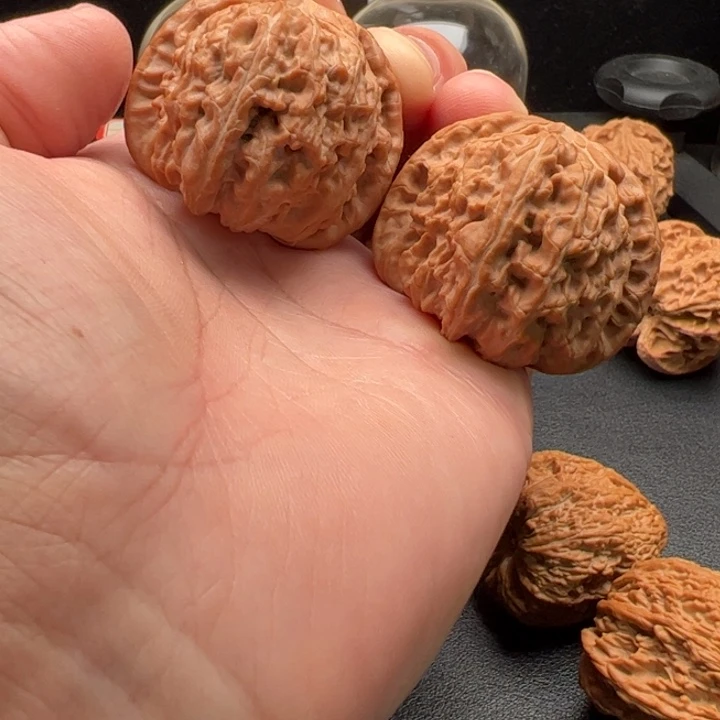 把件文玩核桃42.5闷白
