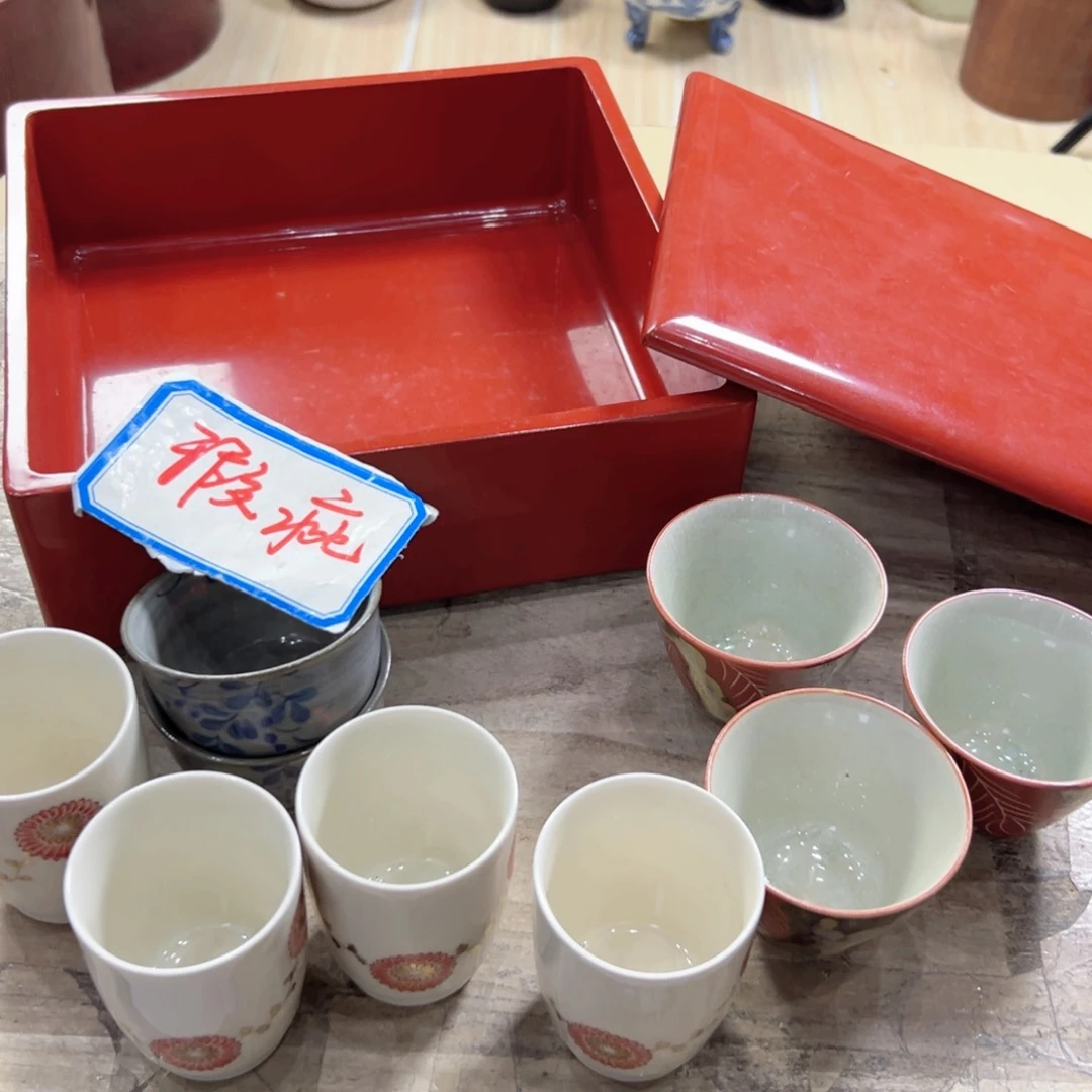 瓷片陶瓷和金属表面涂了