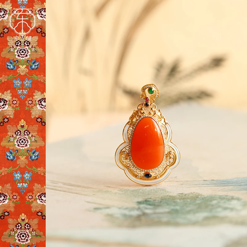 东方俪DOFUNLY【期花信】18K金南红蛋面吊坠设计款NHDZ雅韵