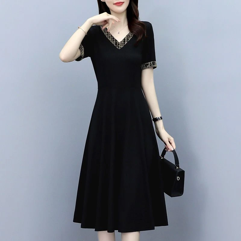 【1241人收藏】大码女装2022夏季新款胖mm修身显瘦遮肚子V领气质减