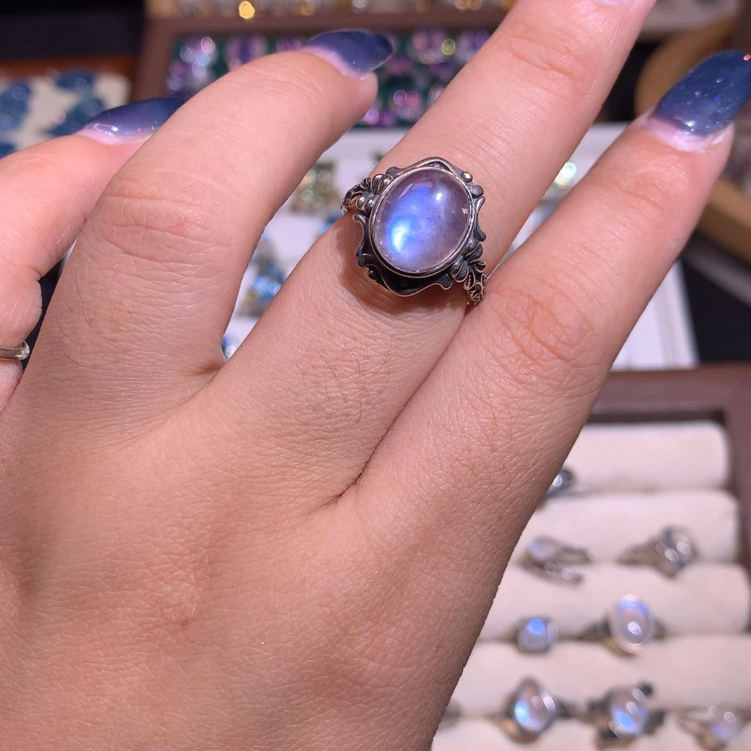 【闪购商品】水晶戒指银S925镶嵌小****的