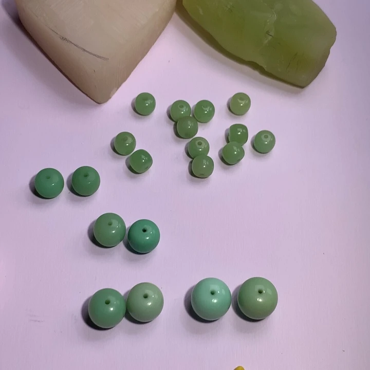 林***生石英质玉(黄龙玉)合金手链