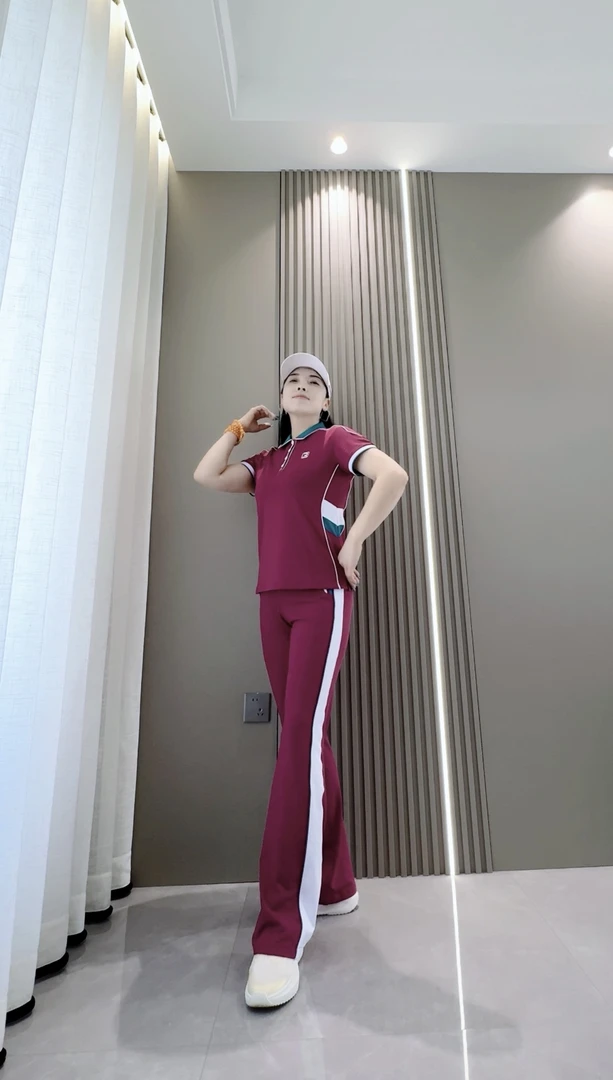 2025新款玫瑰红夏装短袖套装百搭/佳木斯健身操运动服休闲显瘦