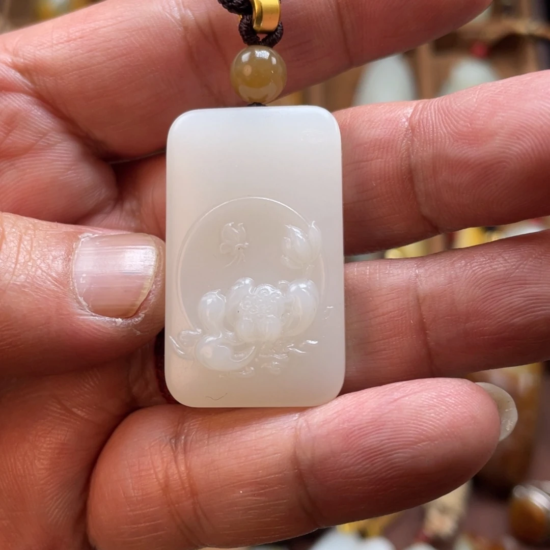 和田玉未镶嵌挂件