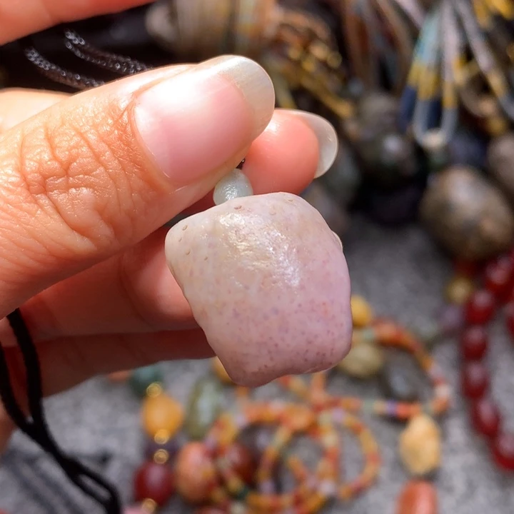 玛瑙/玉髓未镶嵌珠宝半成品