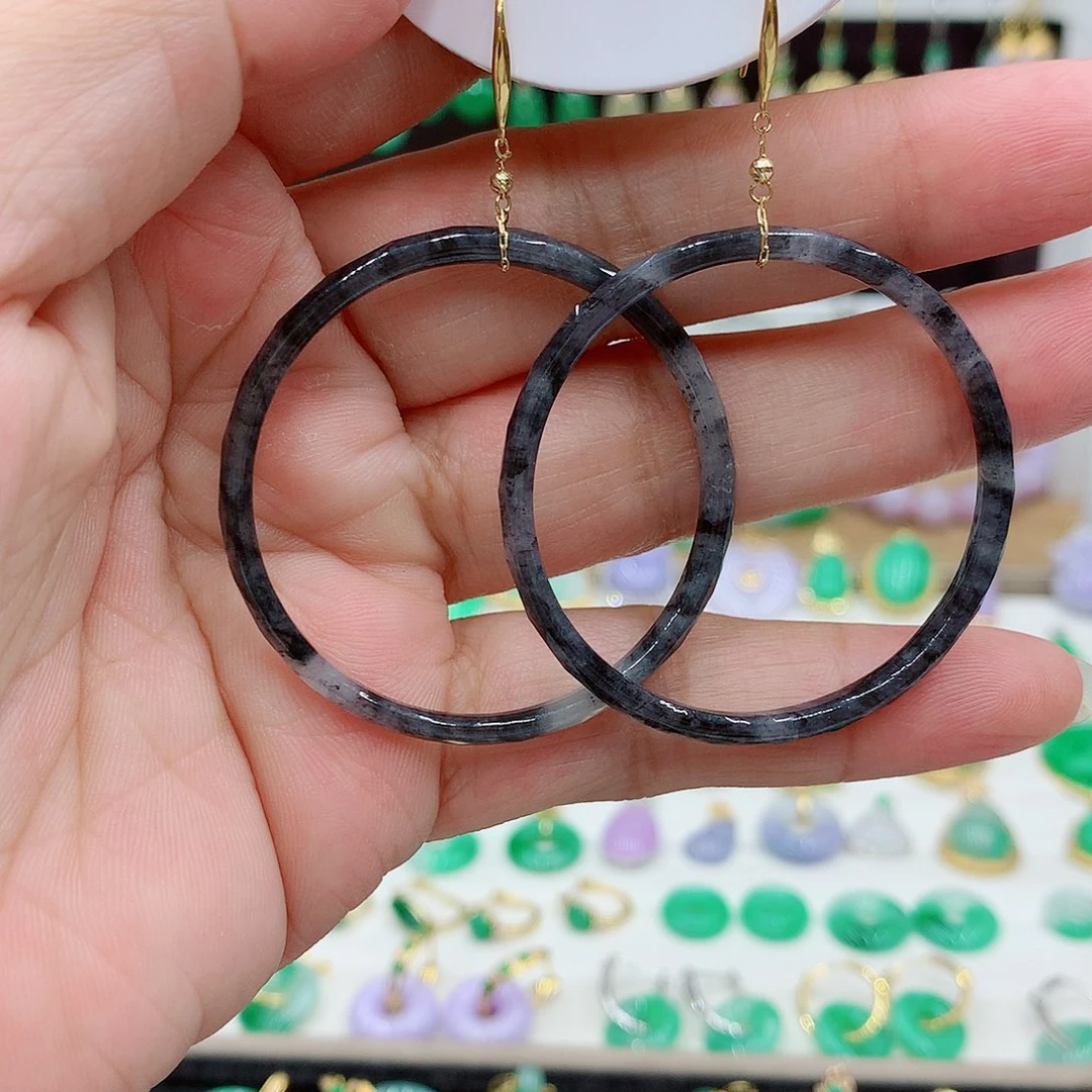 18K金镶嵌翡翠耳饰