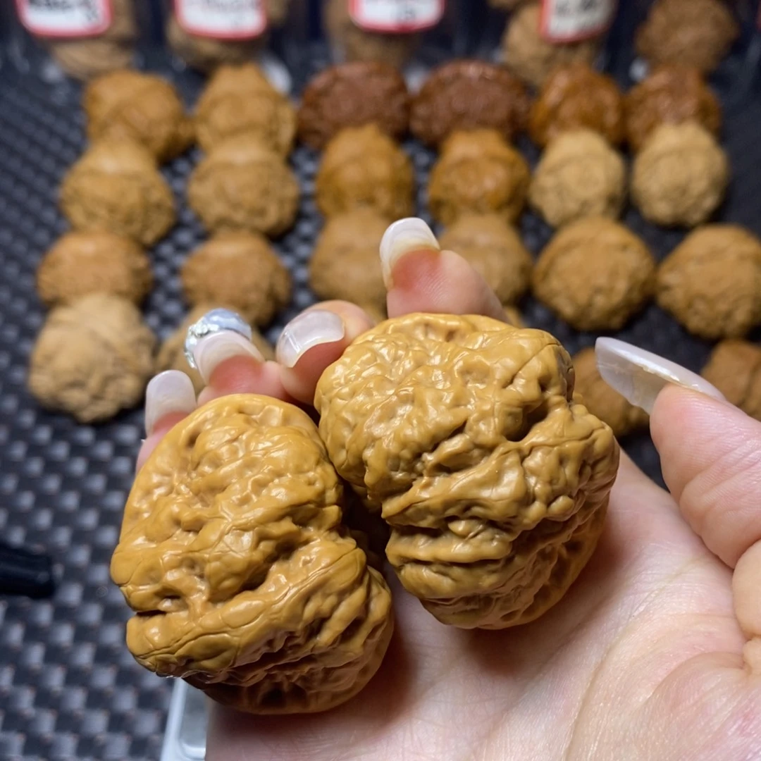 文玩核桃吊坠蛤蟆头肚子46边44.5