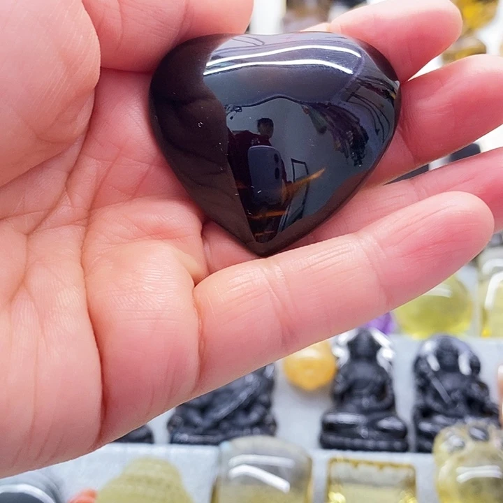 未镶嵌颈饰水晶吊坠