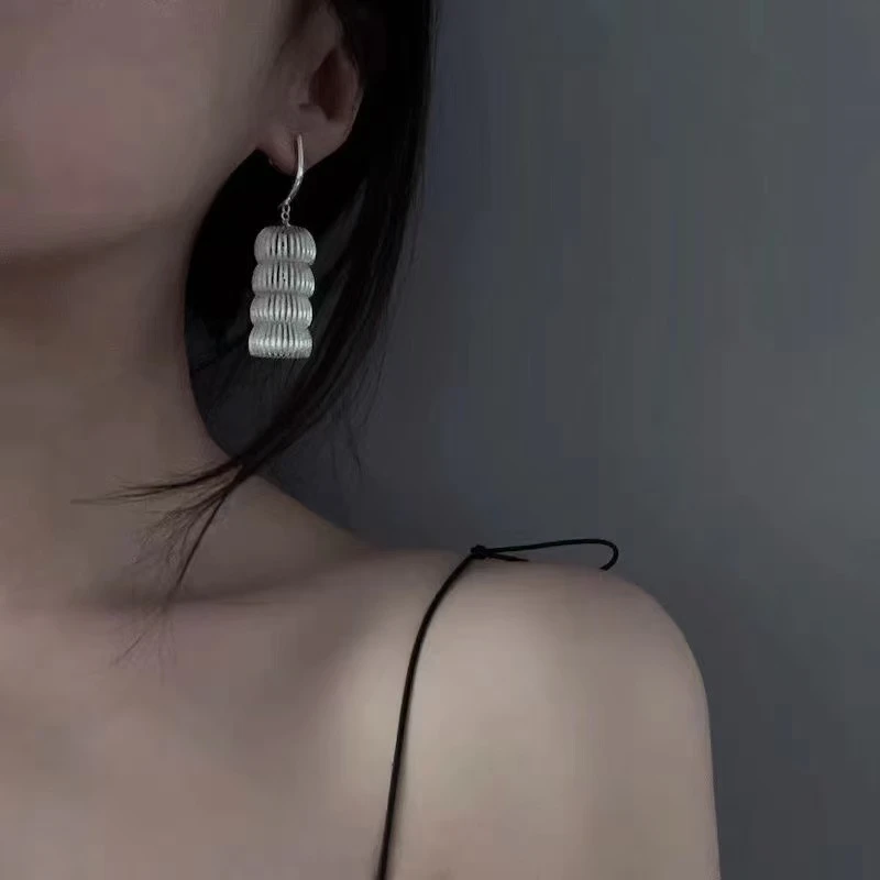 黄铜耳饰 【阿珊专属】笼中月小众乐章耳环镀银花镂空灵动耳钉