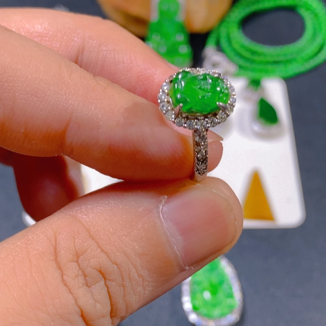 吊坠(不含链)银S925镶嵌翡翠