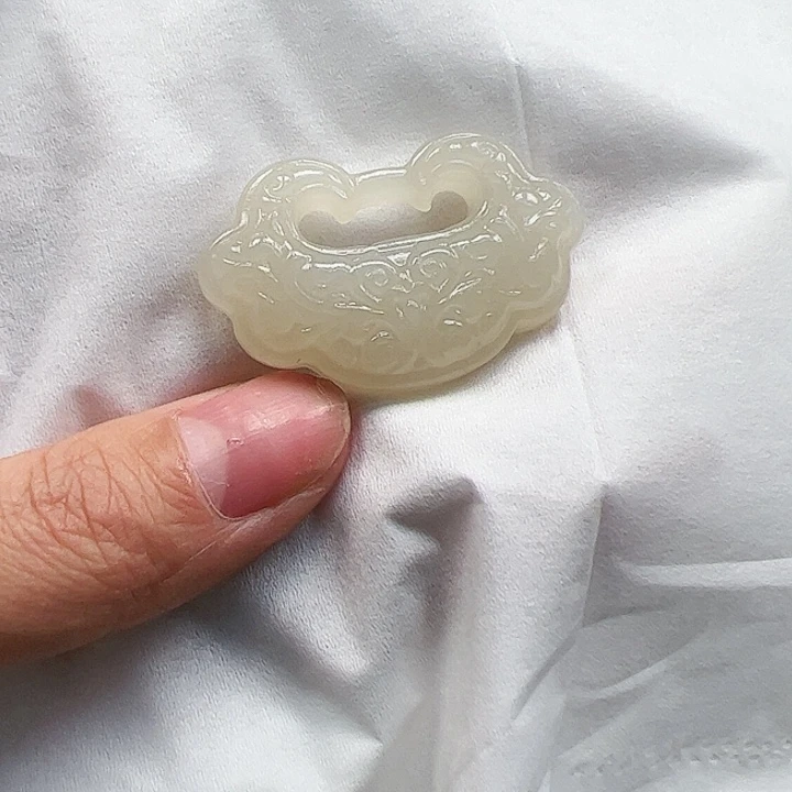 和田玉颈饰未镶嵌24