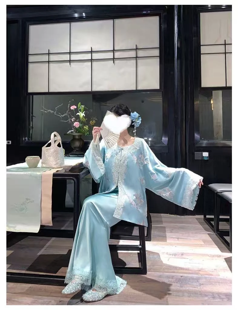 【碧山紫鸢】新中式蝴蝶刺绣上衣+半裙套装