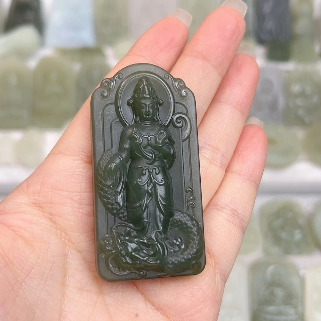 颈饰未镶嵌和田玉