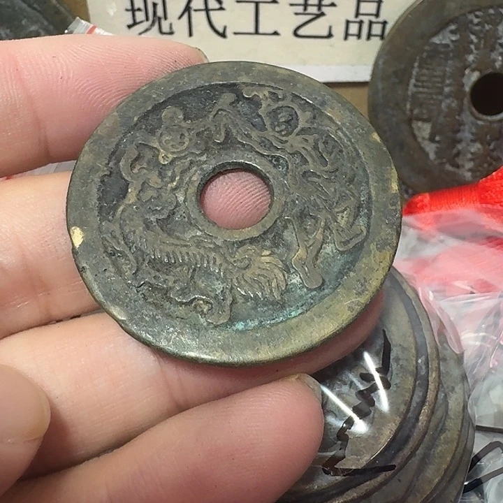 相***信铜现代工艺品花钱