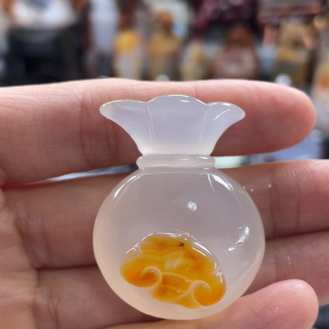 【闪购商品】玛瑙/玉髓未镶嵌珠宝半成品半**醒