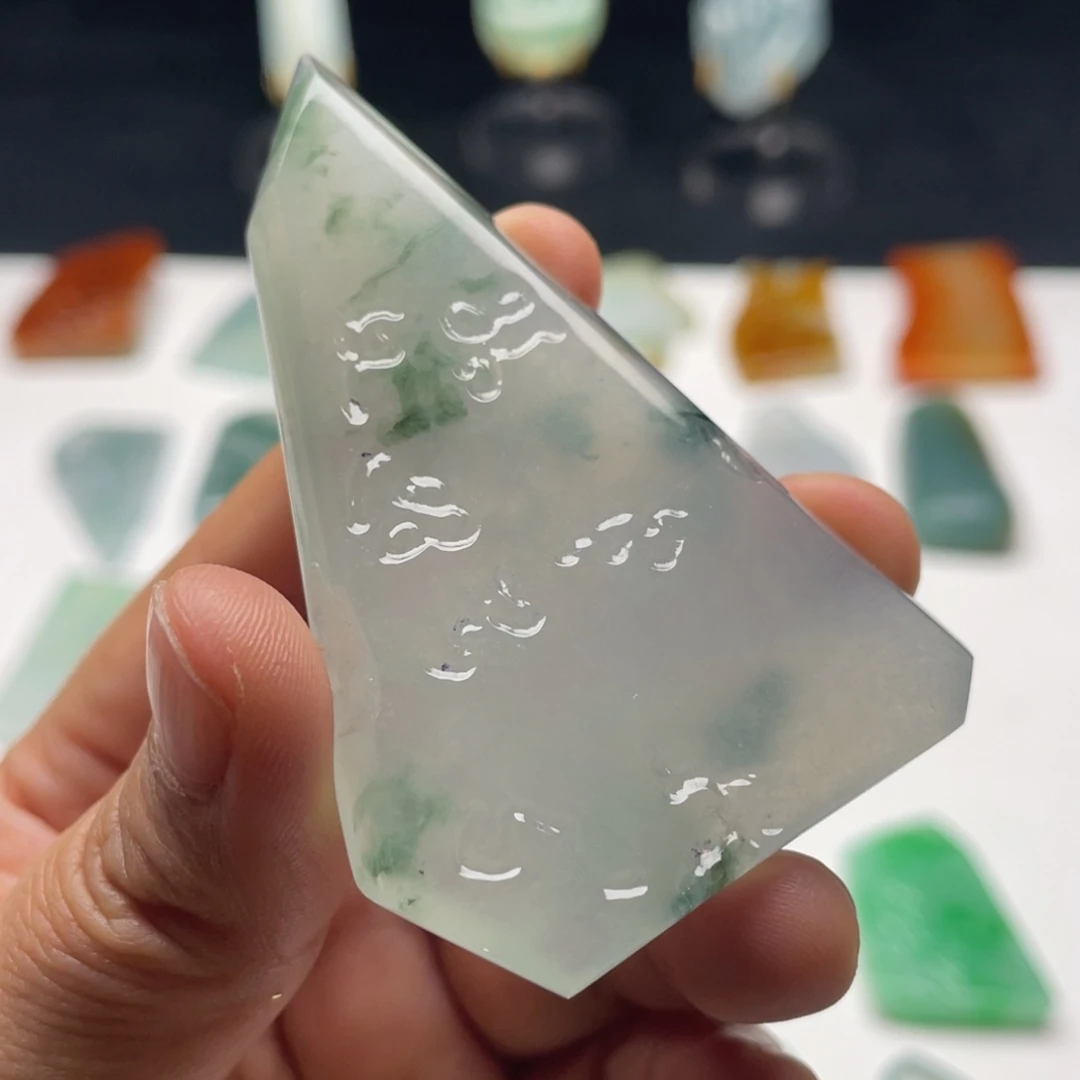 定制翡翠未镶嵌包工