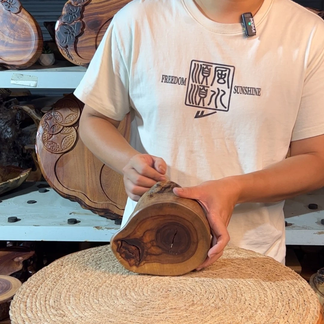 香樟木原木产品木头