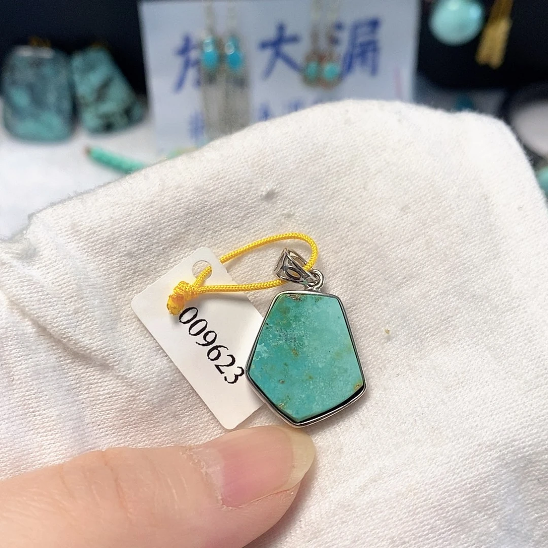 绿松石银S925镶嵌珠宝奇石