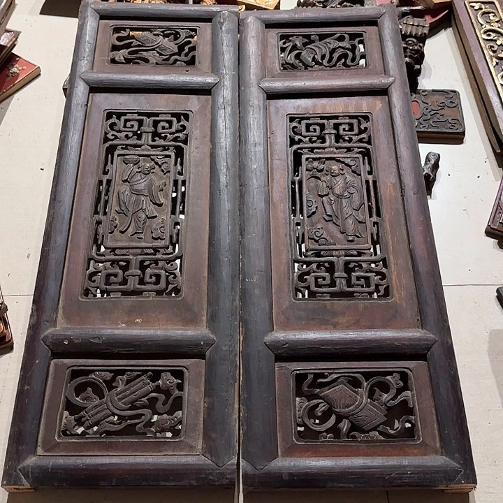 哈***兔香榧木老木雕的艺术风格