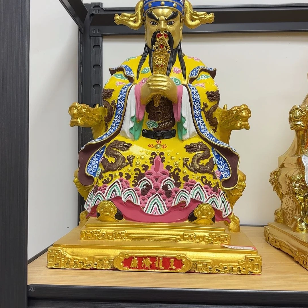 石材铜器摆件制作工艺精湛