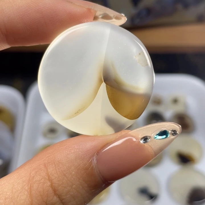 未镶嵌玛瑙象形福利款玛瑙/玉髓