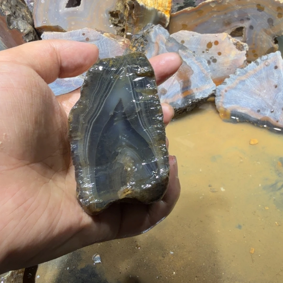 未镶嵌玛瑙/玉髓珠宝半成品