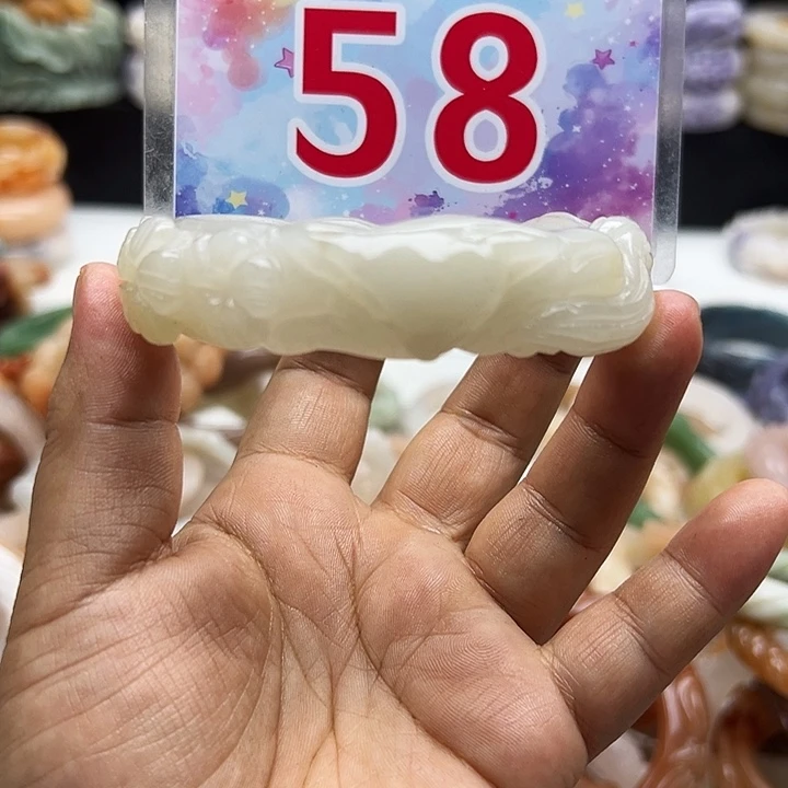 未镶嵌手镯石英岩玉