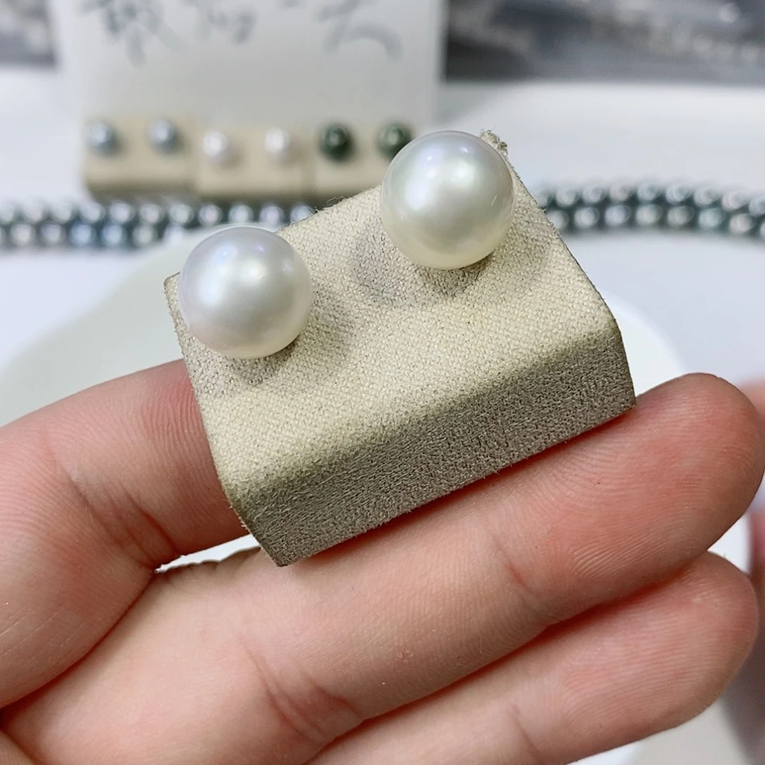 海水珍珠耳饰18K金镶嵌
