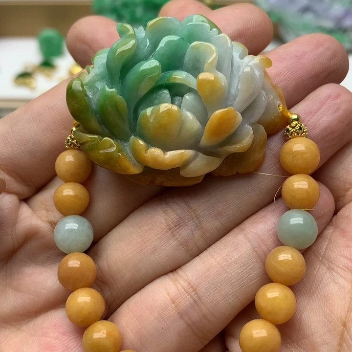 颈饰未镶嵌翡翠翡翠