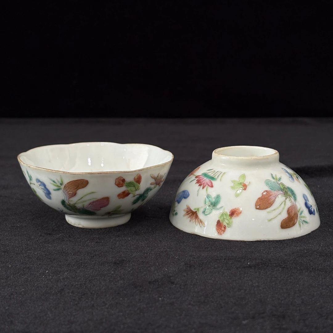 粉彩花蝶纹花口碗两件BBW4870（93）