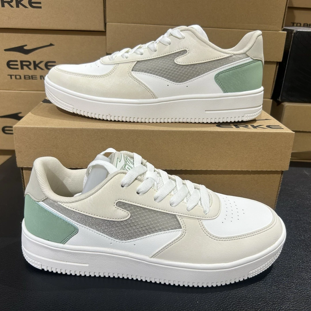 尔克男鞋2025夏季新款透气轻便软底运动休闲板鞋11125201052