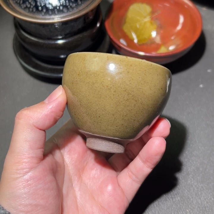 茶盏我们是有共同话题